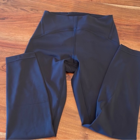 Lululemon Instill Leggings 25” - Picture 4 of 6